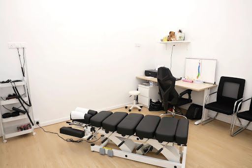 Caro Chiropractic 康乐脊骨神经矫正