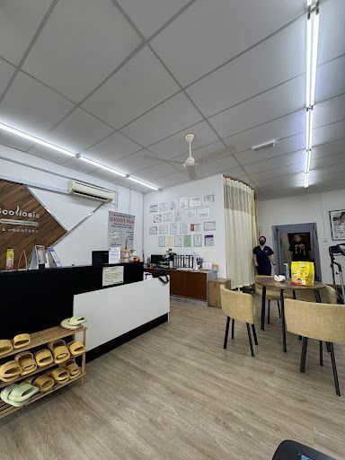 Klinik Kiropraktik Terbaik di Kampung Baharu Nilai untuk Kesihatan Tulang Belakang Anda