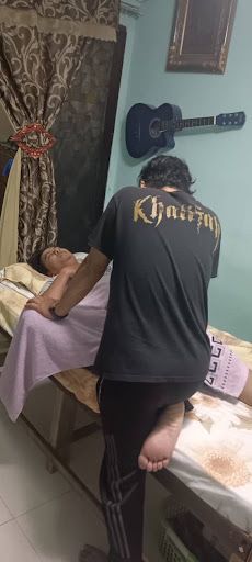 Klinik Kiropraktik Terbaik di Kuah untuk Penjagaan Tulang Belakang Anda