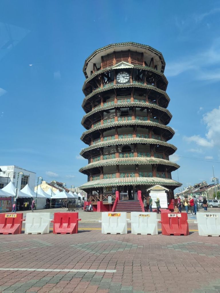 Teluk intan