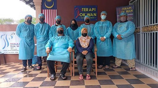 Terapi Tok Wan Kubang Buaya Kuantan